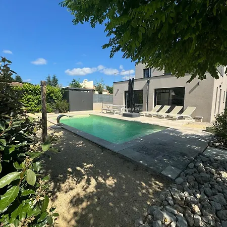 Modern Сasa de vacaciones Sampzon