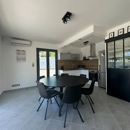 Holiday home Modern *
